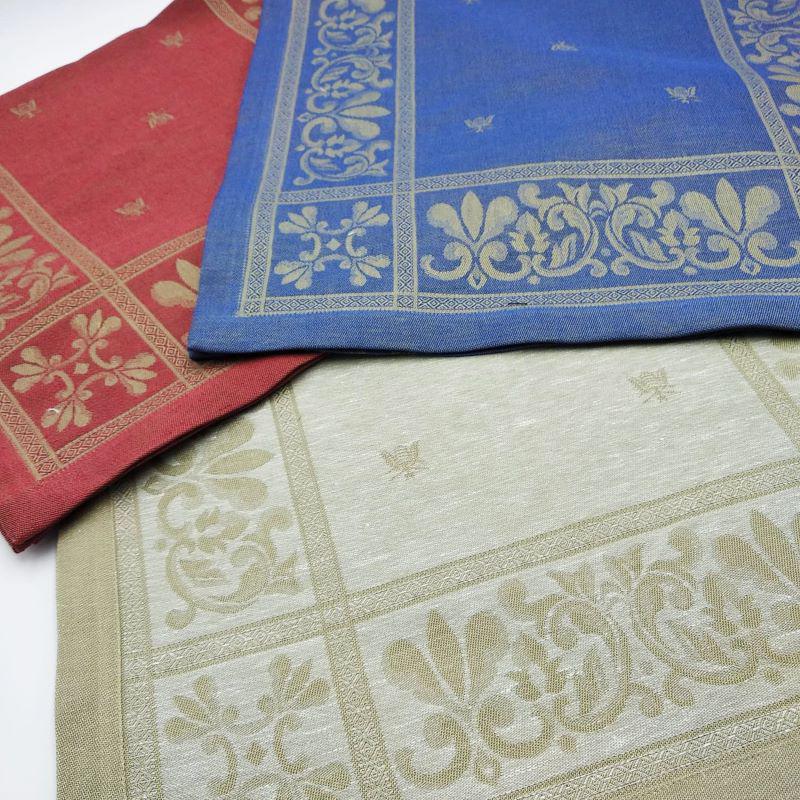 Runner Api in misto lino con tessitura jacquard