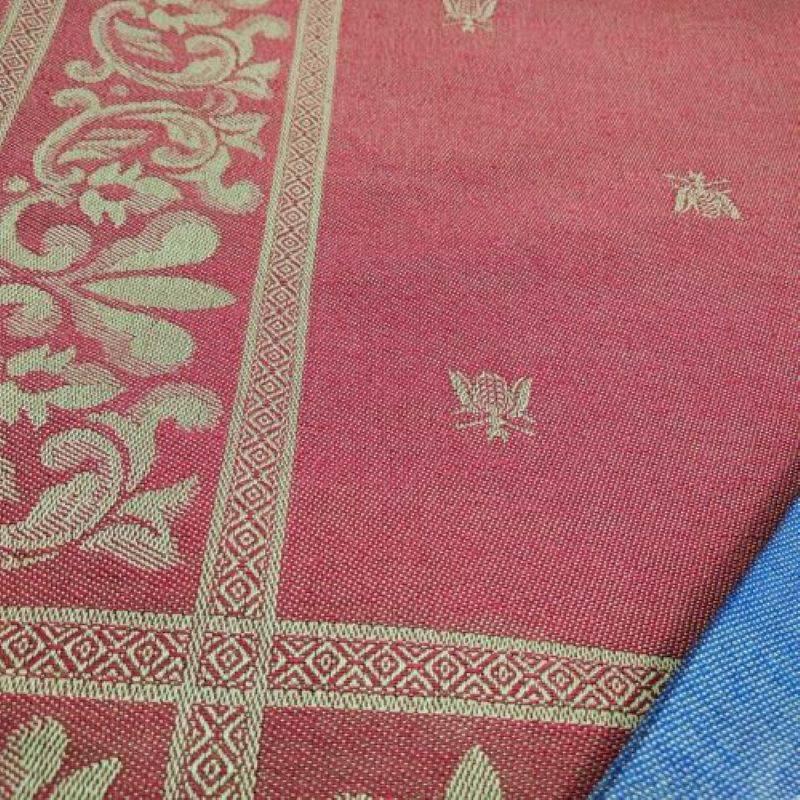 Runner Api in misto lino con tessitura jacquard